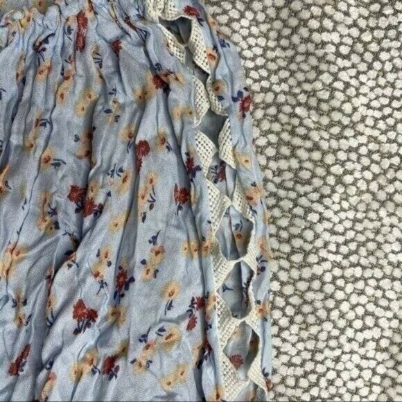 Forever 21 Floral print off the shoulder Crop top - Picture 6 of 9